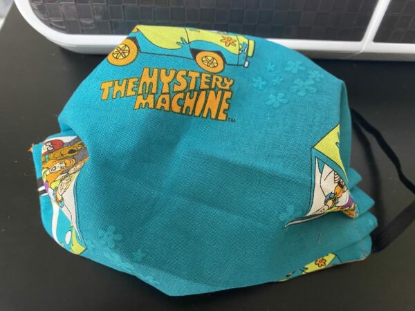 Mystery Machine Face Mask - a face mask with the Mystery Machine and Scooby-Doo and the gang. #Scooby #ScoobyDoo #MysteryMachine