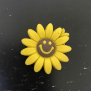 Smiling Sunflower Magnet - A cute sunflower magnet that is smiling. #Sunflower #Magnet