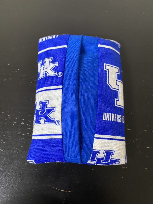 University of Kentucky Pocket Tissue Holder - a pocket tissue holder for those Kentucky Wildcat fans. #Kentucky #Wildcats