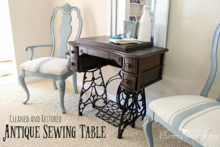 Creative Sewing Desks I share some creative sewing desk, sewing tables, sewing machine desks,  and sewing machine tables. #sewing #sewingmachine 