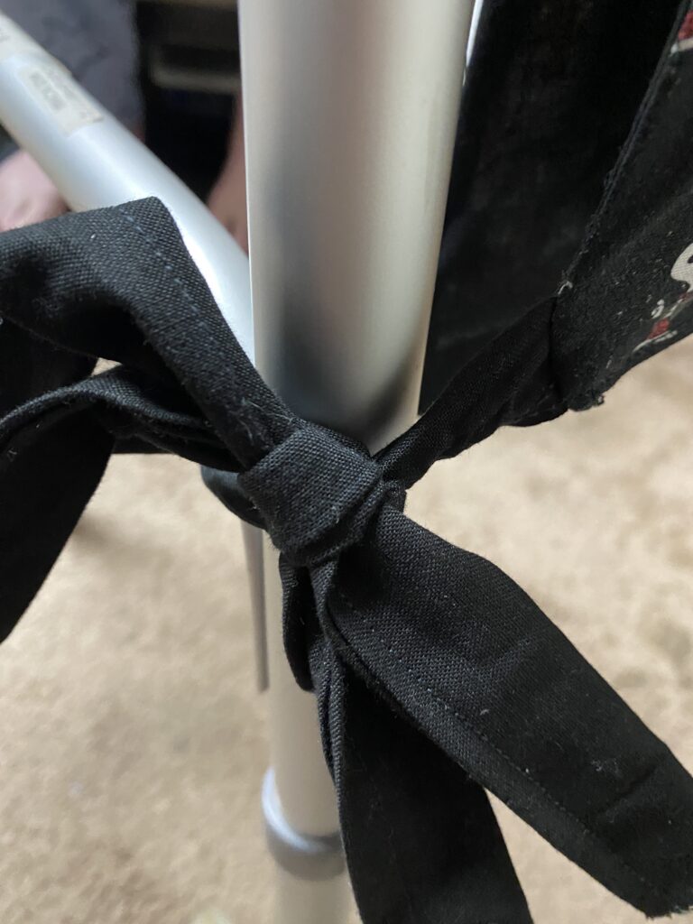 Walker caddy tie at the bottom
