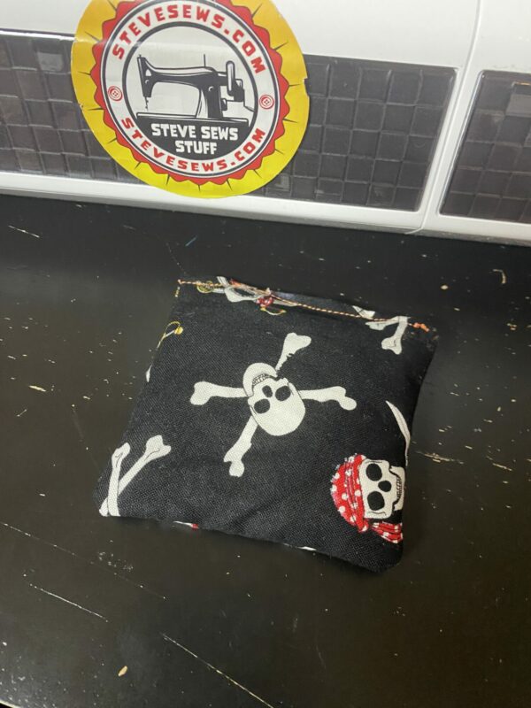 Pirate Rice Hand Warmer is a set of two pirate-themed hand warmer with skulls and crossbones. #Pirates