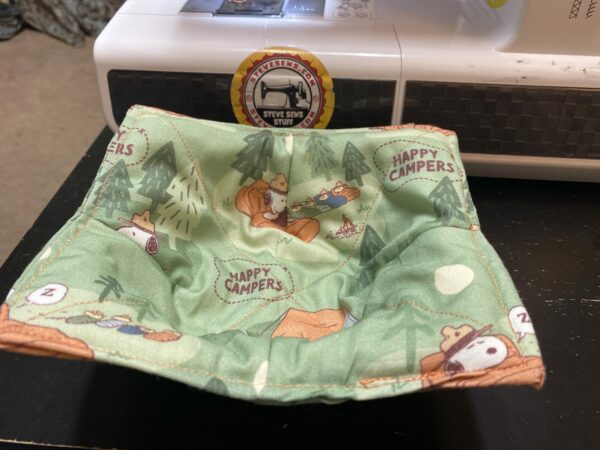 Camp Snoopy Bowl Cozy is a bowl cozy featuring Snoopy and Woodstock camping. #Snoopy #Camping #BowlCozy
