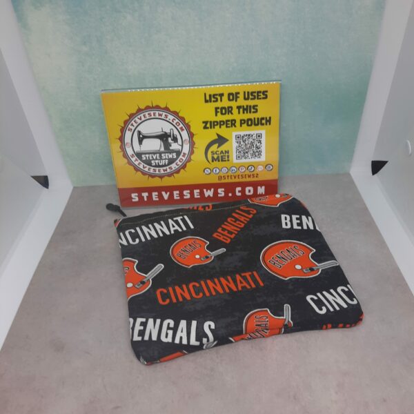 Cincinnati Bengals Zipper Pouch is a zipper pouch for Bengals football. #Bengals #BengalsFootball #CincinatiBengals
